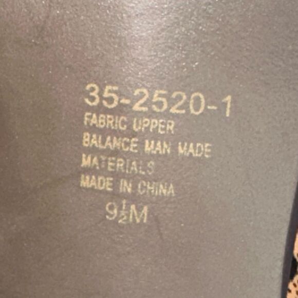 Bijou vintage leopard print/big buckle neoprene high heels booties EUC  sz 9.5 - Picture 5 of 8